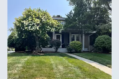 854 Brockton Ave, Abington, MA 02351 - Photo 1