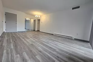 51 Melrose St, Melrose, MA 02176 - Photo 7