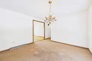 16 Sesame Dr, Chicopee, MA 01020 - Photo 13