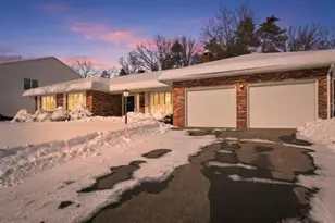 16 Sesame Dr, Chicopee, MA 01020 - Photo 1