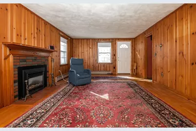 16 Jewett Rd, Beverly, MA 01915 - Photo 13