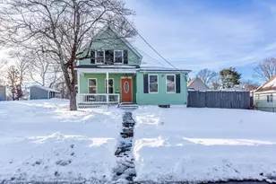 17 Anawan St, Taunton, MA 02780 - Photo 1