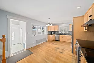 45 Kilgore Ave, Medford, MA 02155 - Photo 13