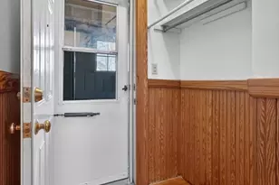 33 Fairmont Ave, Worcester, MA 01604 - Photo 21