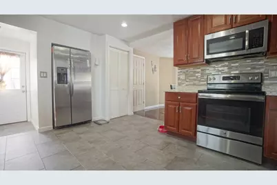 41 Olive St, Springfield, MA 01109 - Photo 15