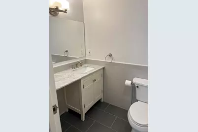 33 Sleeper #410, Boston, MA 02210 - Photo 13