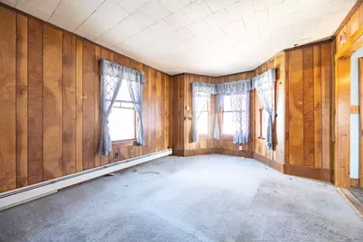 31 Jefferson St, Lynn, MA 01902 - Photo 3