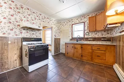 31 Jefferson St, Lynn, MA 01902 - Photo 7