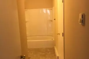 50 Maywood St, Worcester, MA 01603 - Photo 5