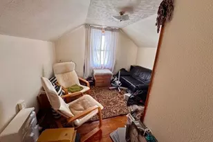 13 Coolidge St, Everett, MA 02149 - Photo 5