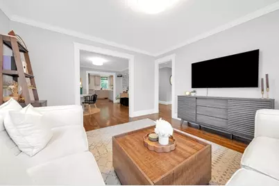 543 Hyde Park Ave #1, Boston, MA 02131 - Photo 11