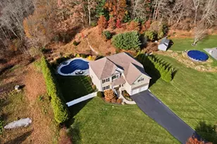 9 Brookfield Ln, Bellingham, MA 02019 - Photo 5