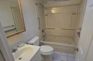 37 Charles St, Watertown, MA 02472 - Photo 7