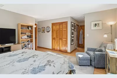 42 Clark St, Northampton, MA 01062 - Photo 19