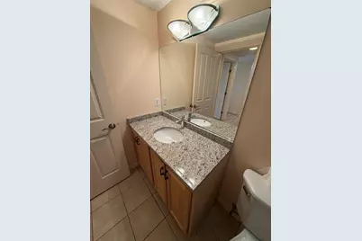 8 Museum Way #802, Cambridge, MA 02141 - Photo 23