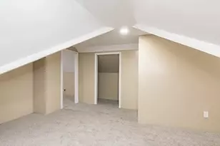 2085 Memorial Dr, South Hadley, MA 01075 - Photo 13