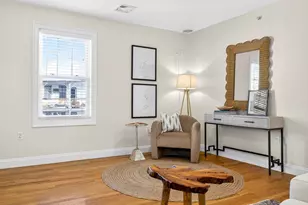 204 Marion St, Boston, MA 02128 - Photo 11