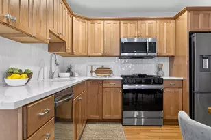 204 Marion St, Boston, MA 02128 - Photo 9