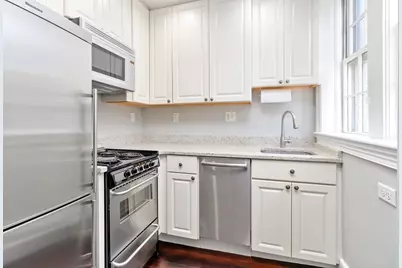 1 Primus Ave #7, Boston, MA 02114 - Photo 3