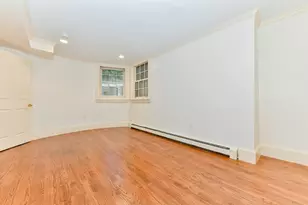 17 Willow St, Boston, MA 02108 - Photo 27