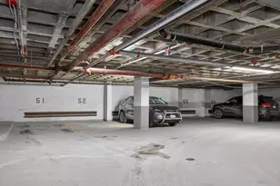 566 Commonwealth Ave, Boston, MA 02215 - Photo 19