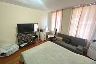 31 Elmwood St, Revere, MA 02151 - Photo 3