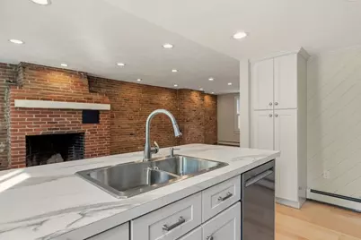 25 Munroe Street #25, Newburyport, MA 01950 - Photo 17