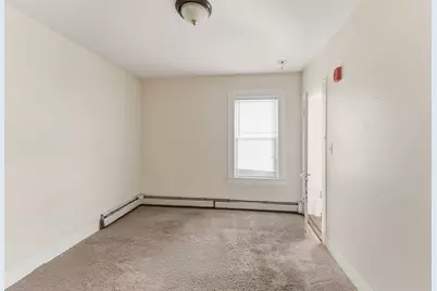 263 Elm St, Woonsocket, RI 02895 - Photo 9