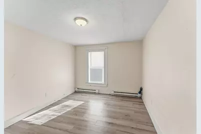 271 Elm St, Woonsocket, RI 02895 - Photo 5