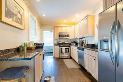 581 East 8th Street #1, Boston, MA 02127 - Photo 5