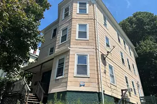 14 Hooper St, Worcester, MA 01605 - Photo 1