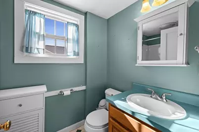 33 Seagrave St #1, Uxbridge, MA 01569 - Photo 11