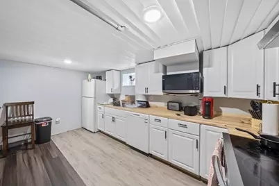 19 Utica St, Quincy, MA 02169 - Photo 15