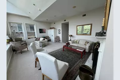 132 Boylston St #5, Boston, MA 02116 - Photo 5