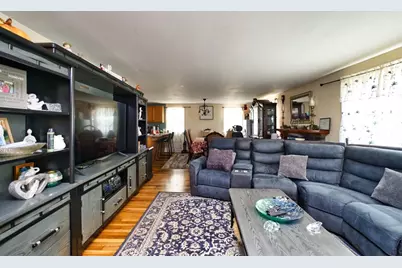 267 Lincoln Rd, Barnstable, MA 02601 - Photo 5