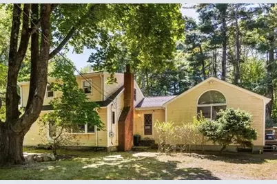 627 First Parish Rd, Scituate, MA 02066 - Photo 1