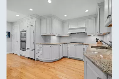 4 Farmer Road #4, Milton, MA 02186 - Photo 9