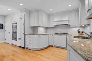 4 Farmer Rd, Milton, MA 02186 - Photo 9