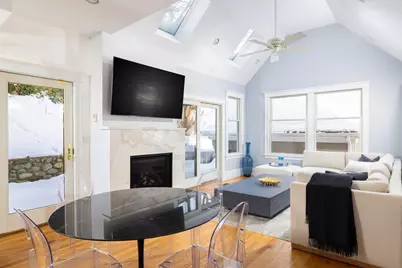 110 Avalon Road, Newton, MA 02468 - Photo 9