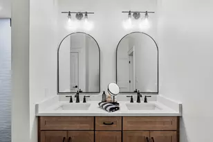 134 Court St, Plymouth, MA 02360 - Photo 17