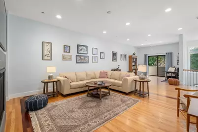 771 Heath St #A, Brookline, MA 02467 - Photo 7