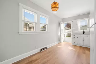 82 Cliff St, Quincy, MA 02169 - Photo 11