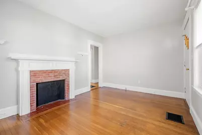 82 Cliff St, Quincy, MA 02169 - Photo 9