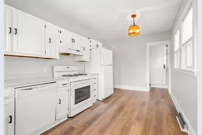 82 Cliff St, Quincy, MA 02169 - Photo 13