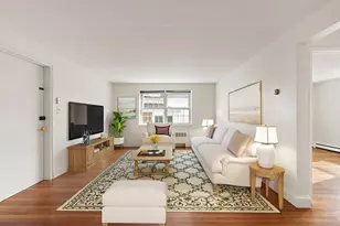 4 Menotomy Rd, Arlington, MA 02476 - Photo 3