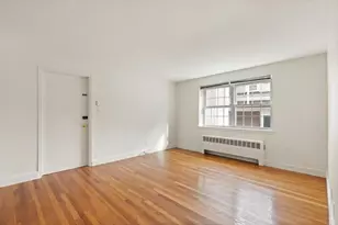 4 Menotomy Rd, Arlington, MA 02476 - Photo 5