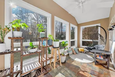 93 Springs Rd, Bedford, MA 01730 - Photo 11