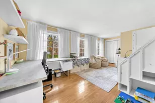 93 Springs Rd, Bedford, MA 01730 - Photo 15