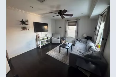 581 East 8th Street, Boston, MA 02127 - Photo 7