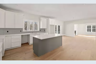 376 Elmwood Avenue, Holden, MA 01520 - Photo 3